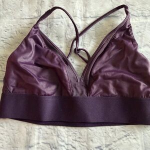Victoria Sport Faux Leather Sports Bra S | Purple Metallic V-Neck